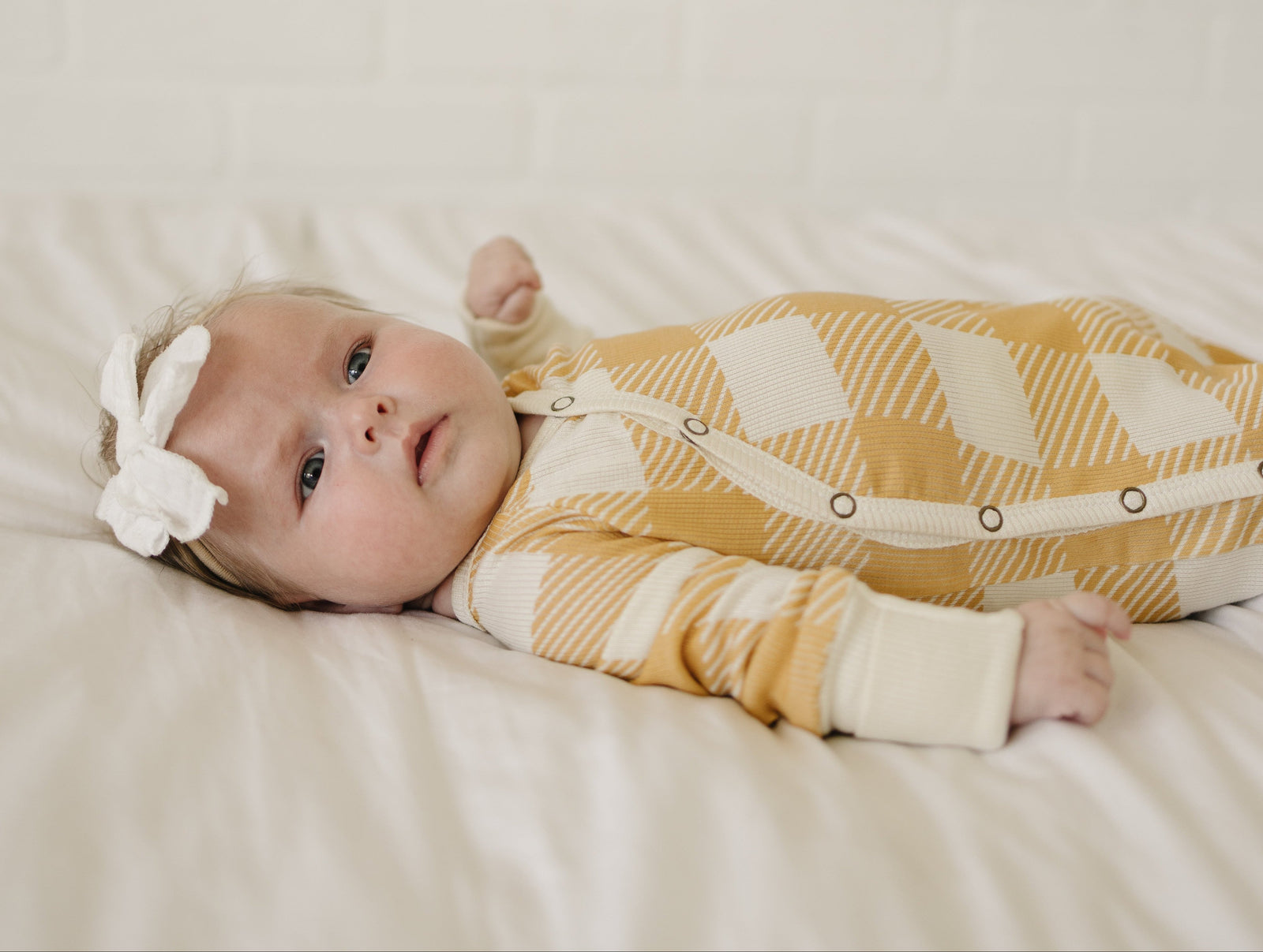 100% Bamboo Lyocell vs 100% Cotton: What’s Better for Babies?